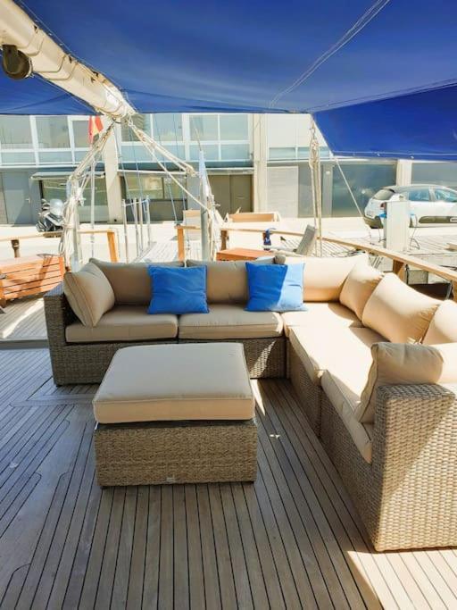 Hotel en barco Adara Yacht - Big Turkish Gulet Barcelona