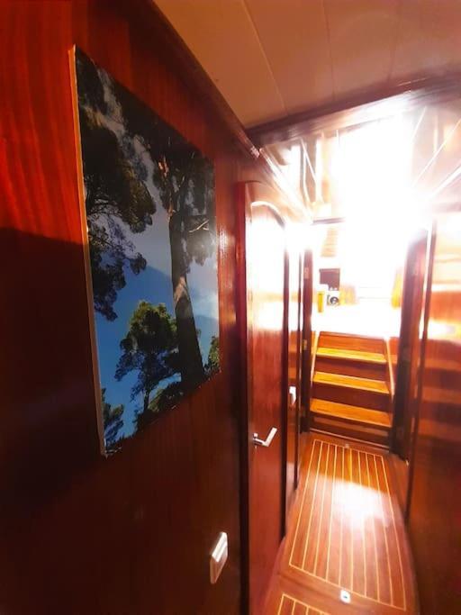 Hotel en barco Adara Yacht - Big Turkish Gulet *