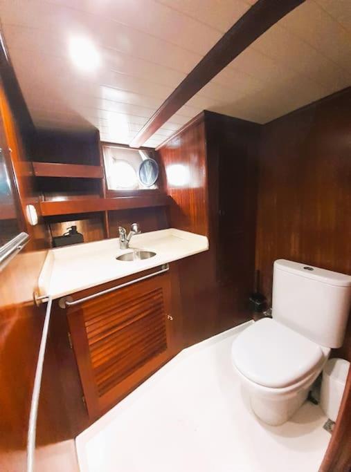 Adara Yacht - Big Turkish Gulet * Barcelona
