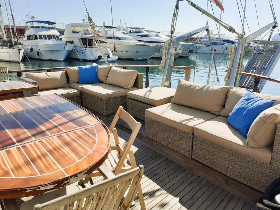 Adara Yacht - Big Turkish Gulet Barcelona