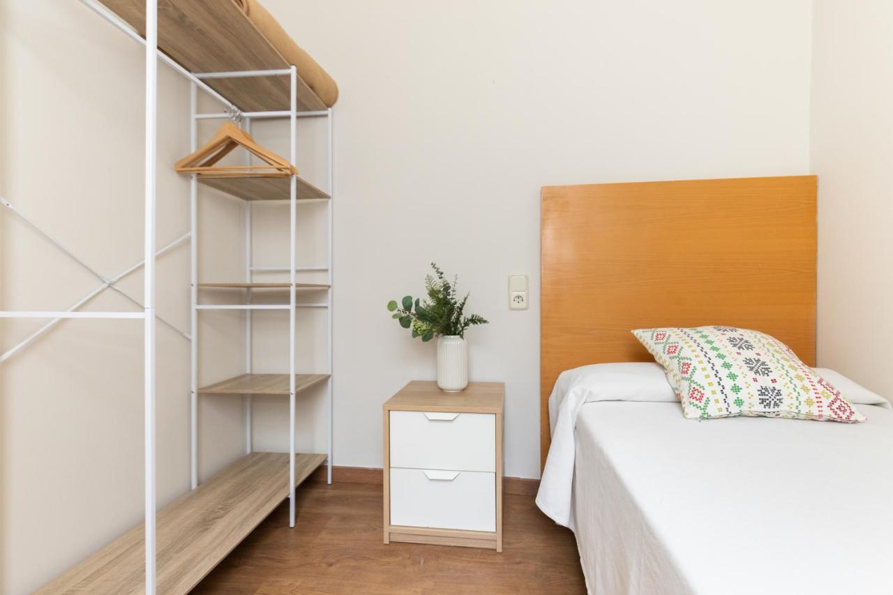 Atica - By Weflating Apartamento