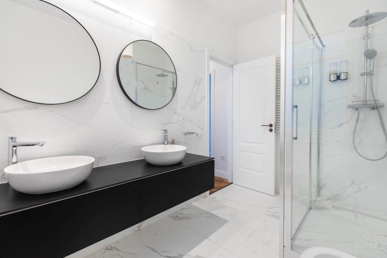 Majestic 4br/4bath In Sagrada Familia Area Apartamento