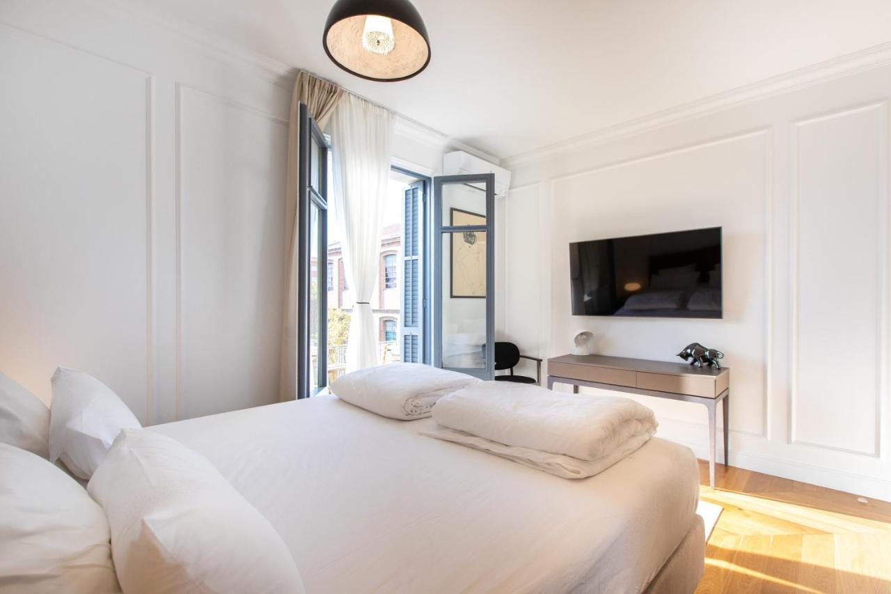 Majestic 4br/4bath In Sagrada Familia Area
