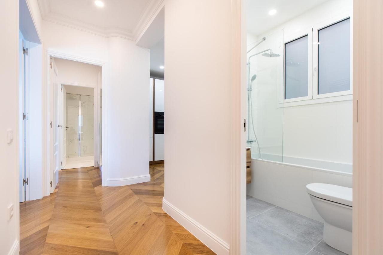 Apartamento Majestic 4br/4bath In Sagrada Familia Area