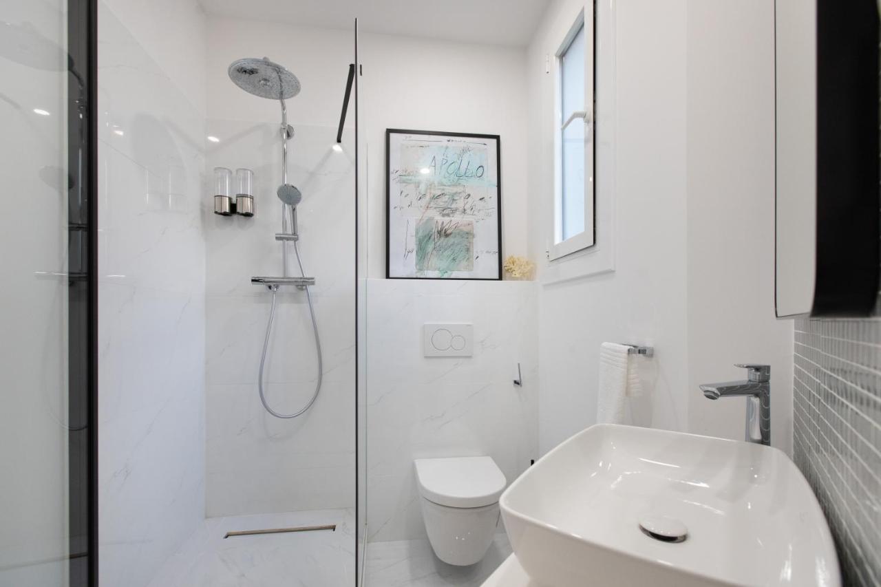 Majestic 4br/4bath In Sagrada Familia Area Apartamento