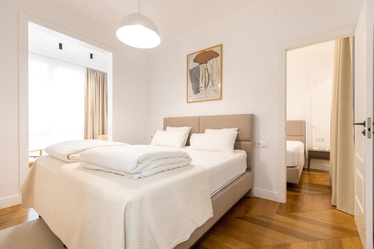 Majestic 4br/4bath In Sagrada Familia Area *