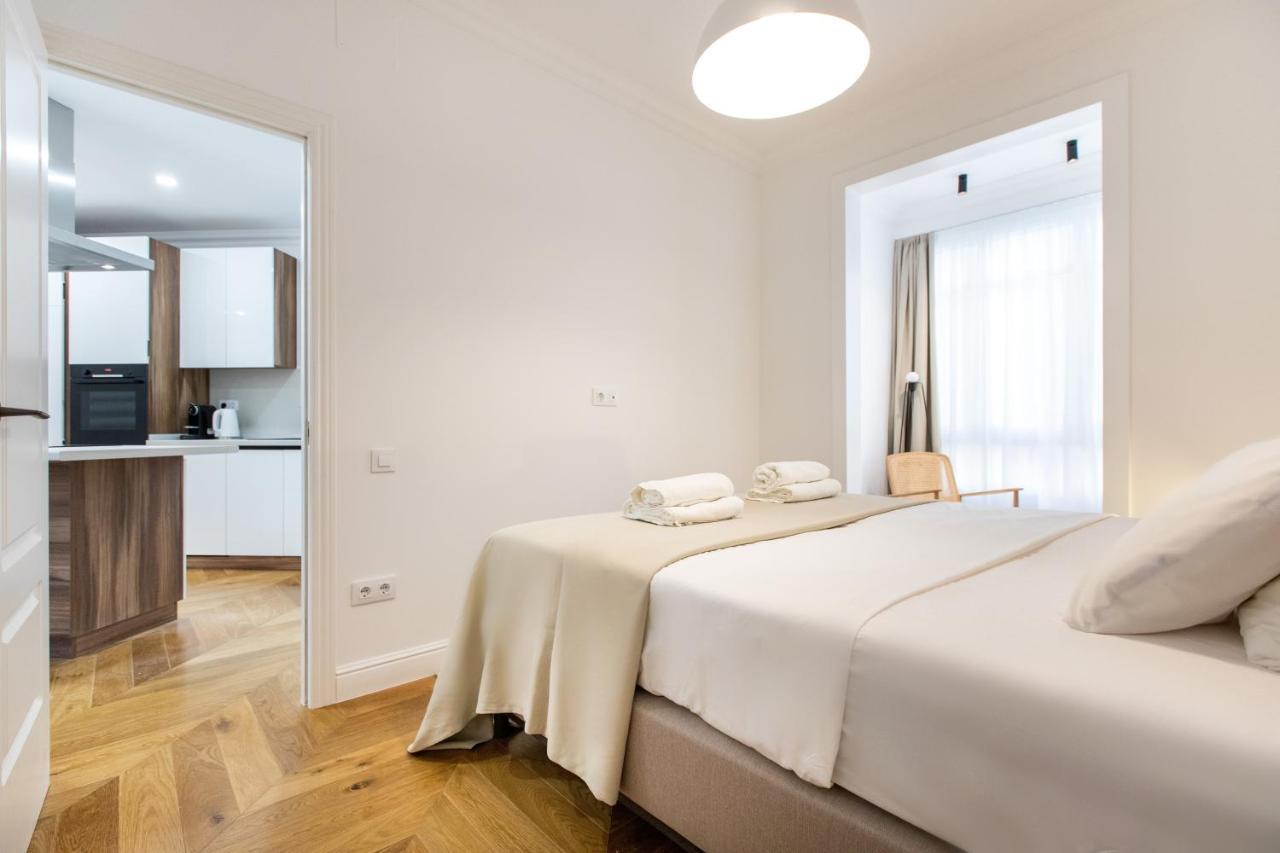 Majestic 4br/4bath In Sagrada Familia Area *