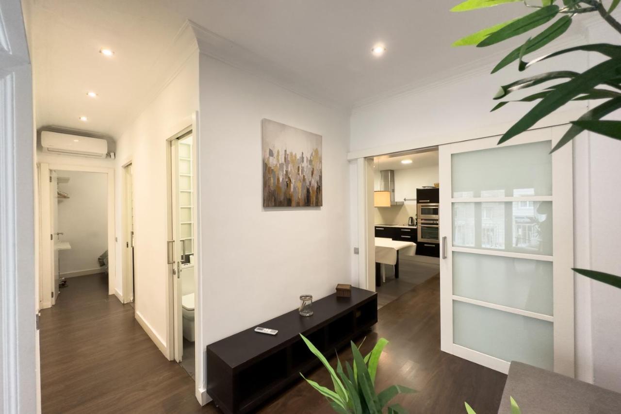 Key Sagrada Familia & Park Guell Apartment *