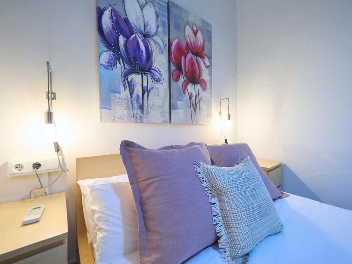 The Living Apartamento *