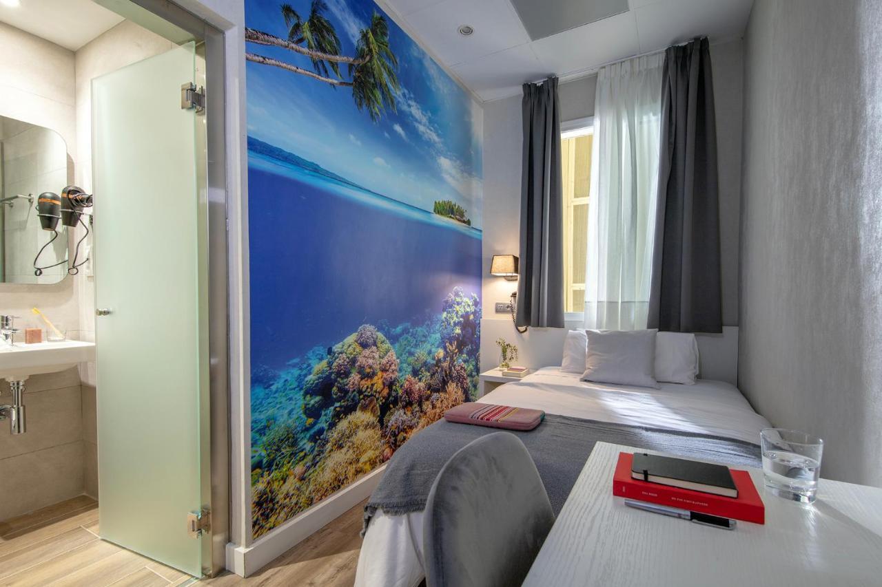 Standbyme Ramblas Guest house