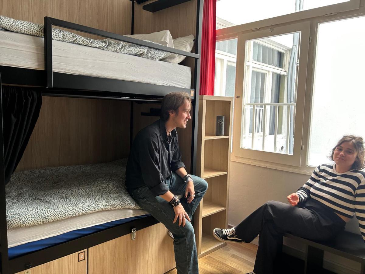 Hostal Onefam Les Corts Barcelona