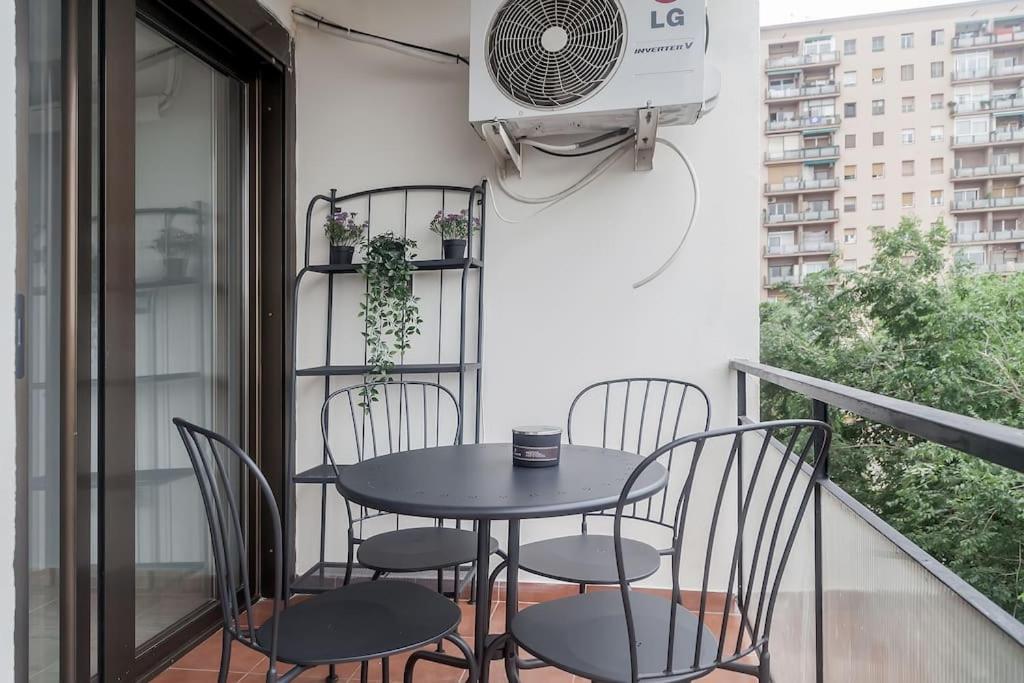Apartamento 8 Min Walk To The & 10 Min Walk To Convention Centre ! Barcelona