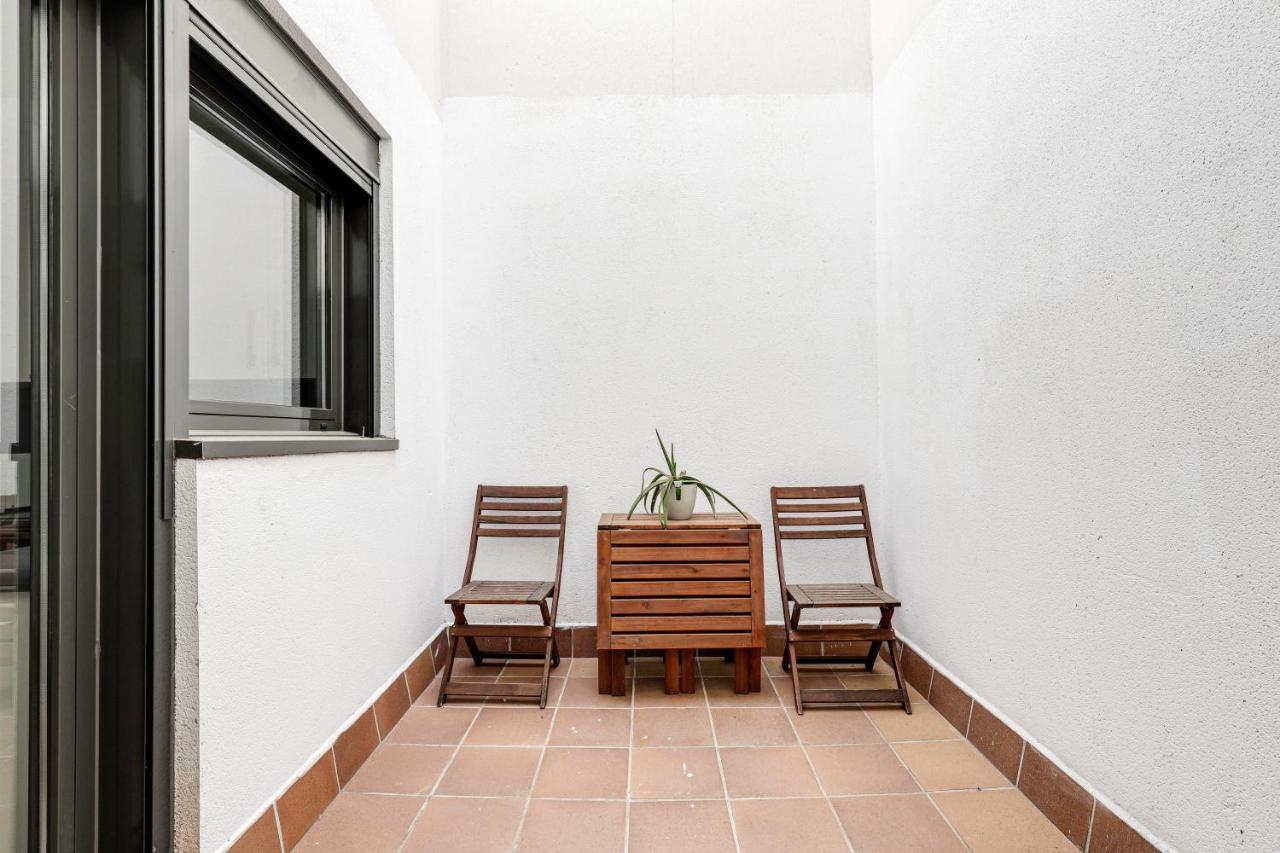 Urban Flats Vallirana Apartment *