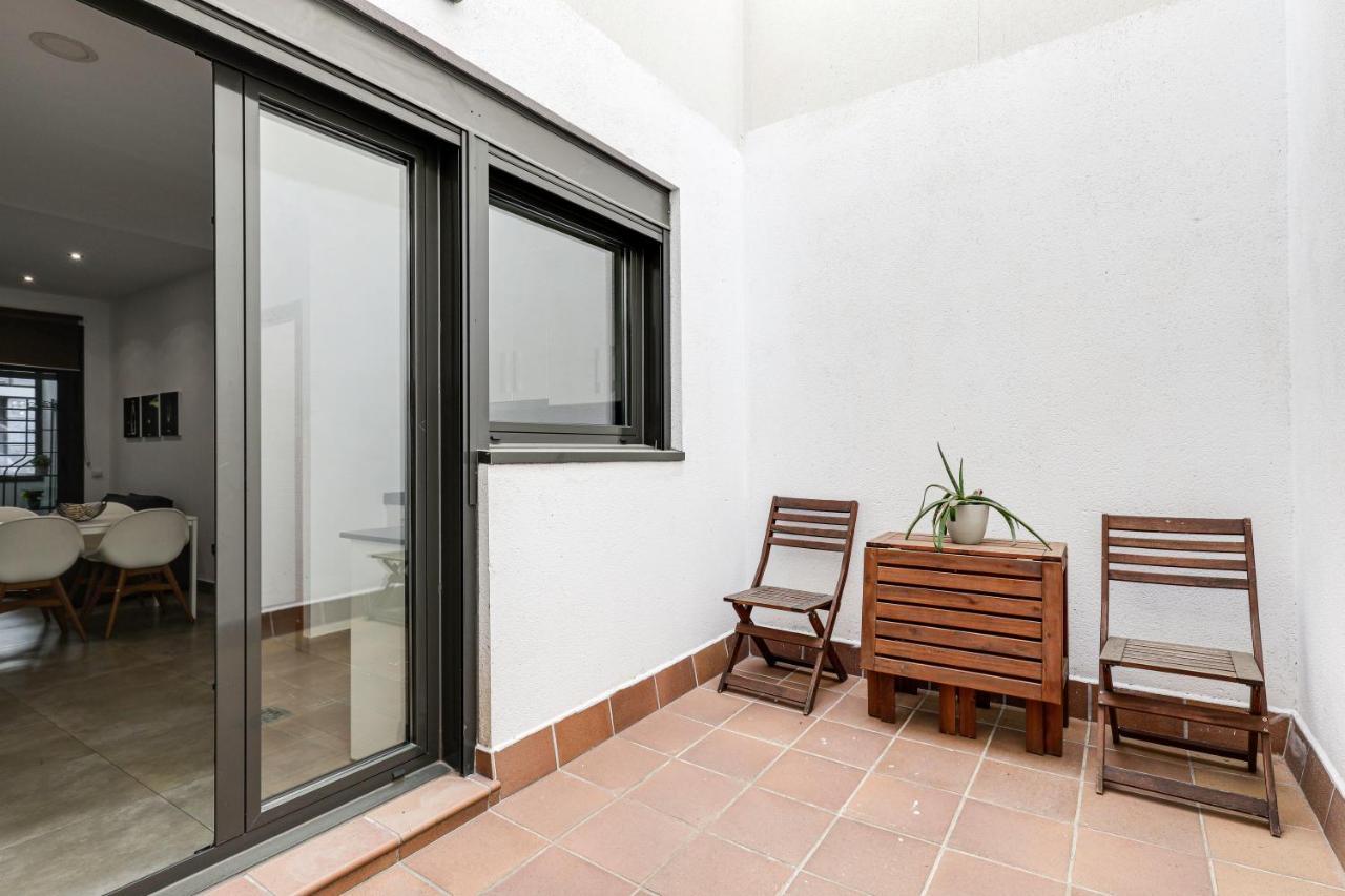 Urban Flats Vallirana Apartment *