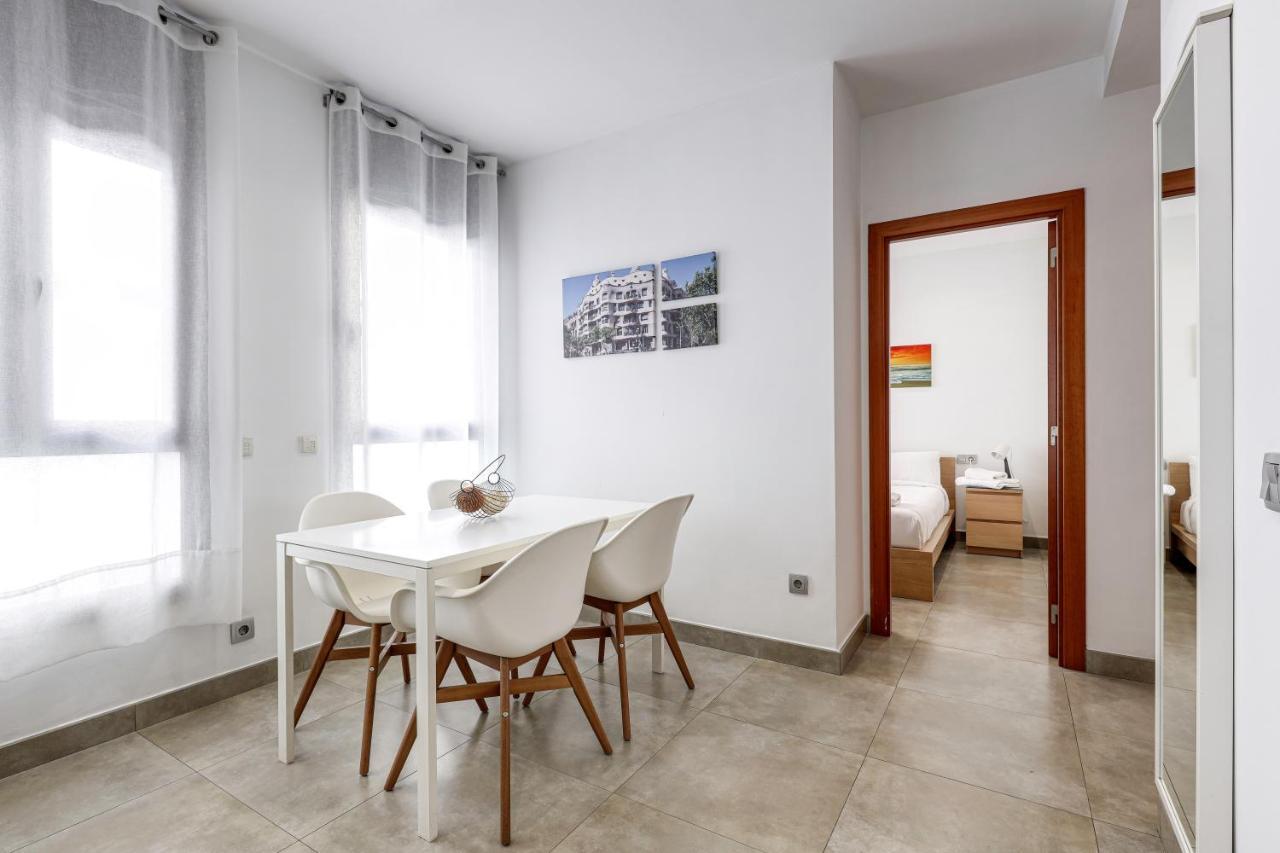 Urban Flats Vallirana *