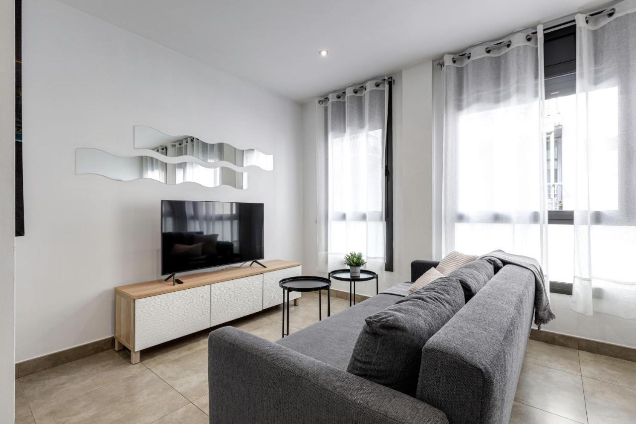Urban Flats Vallirana