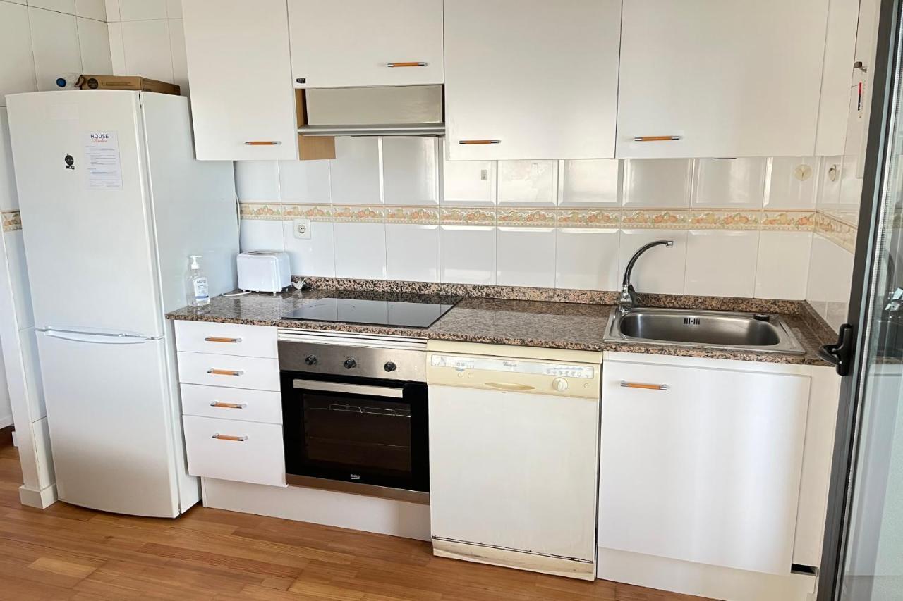 Apartamento With Sea Views Next To The Of Mar Bella