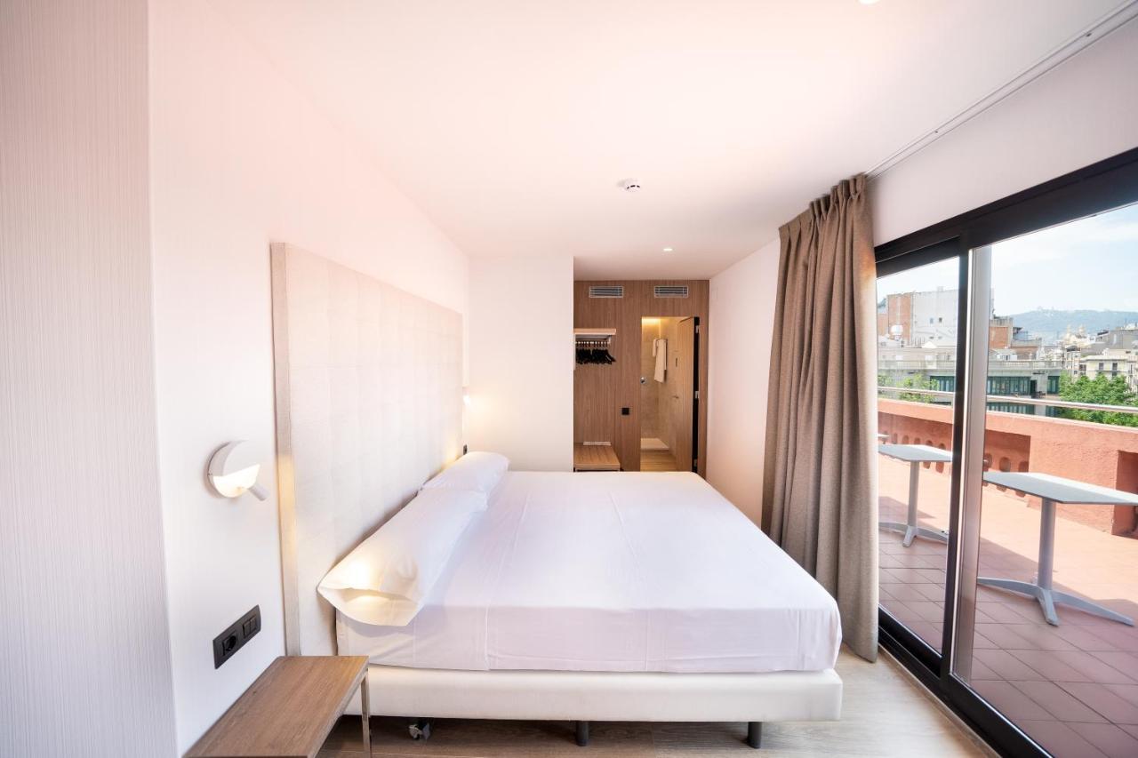 Caledonian Hotel