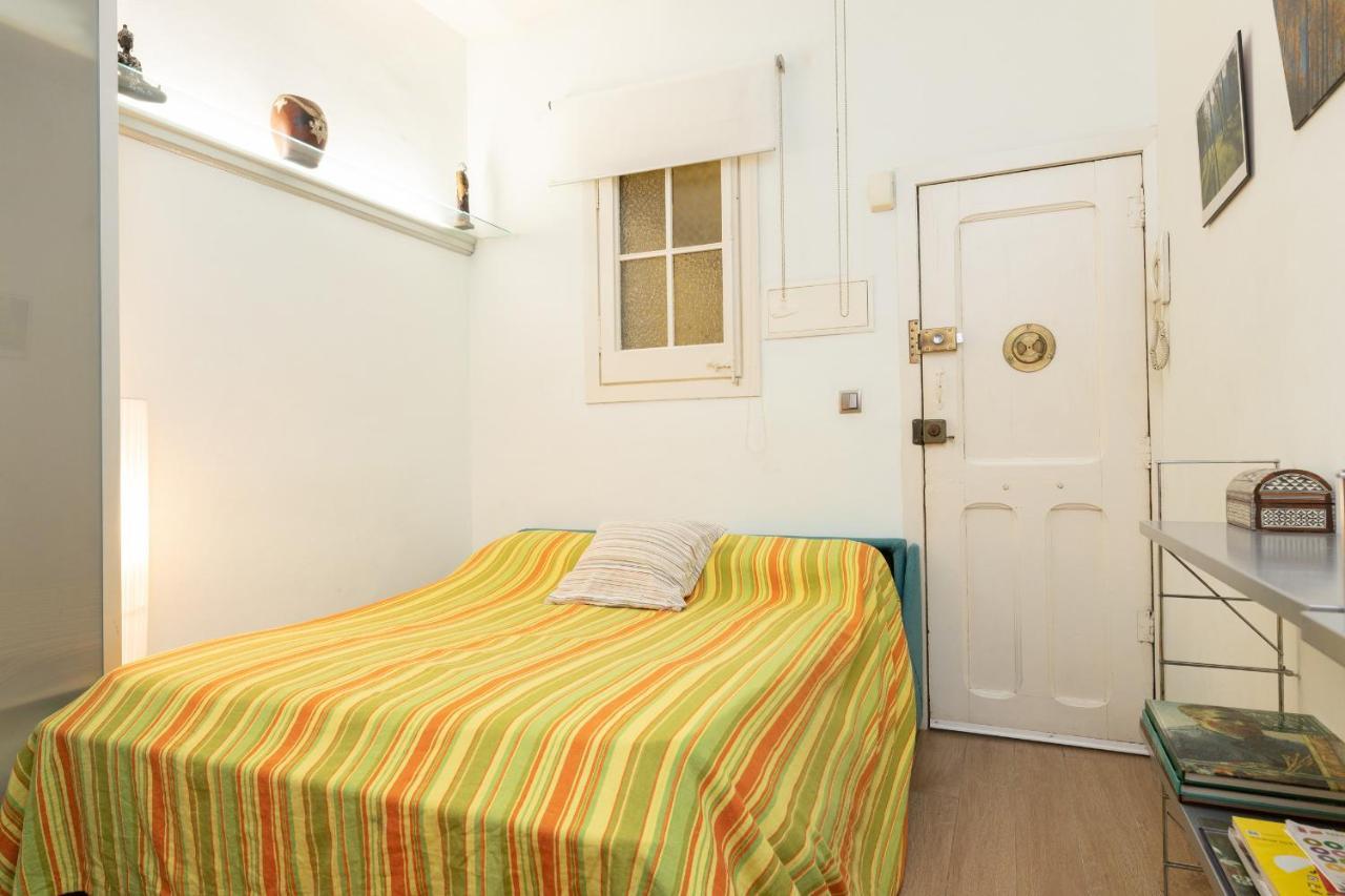 Aparteasy -