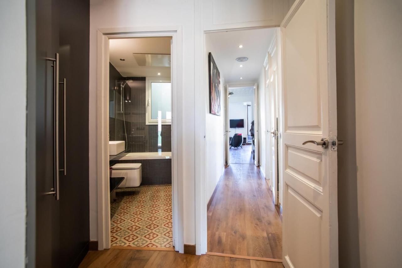 41ari1045- Fantastic And Super Spacious 3bed In The Center Apartamento Barcelona
