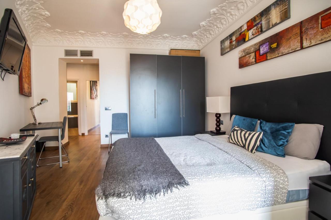 41ari1045- Fantastic And Super Spacious 3bed In The Center Apartamento