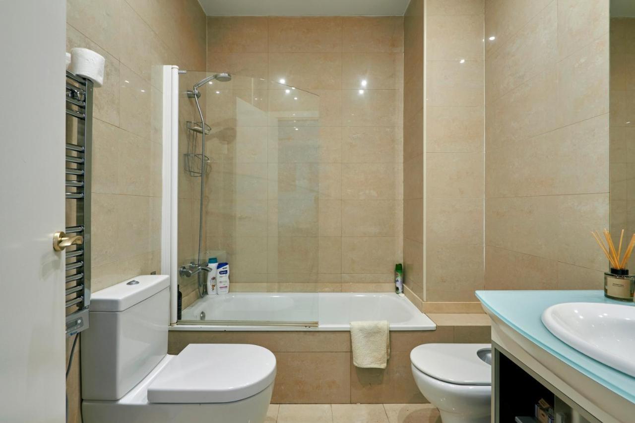 Apartamento Quiet Luxury 2-bed For Couples & Families