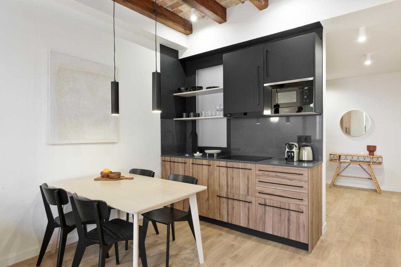 Diagonal By Olala Homes *