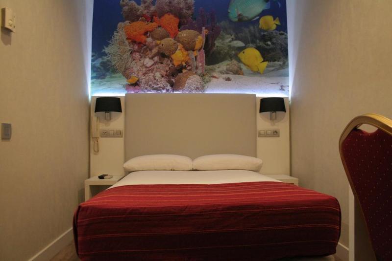 Standbyme Ramblas Guest house