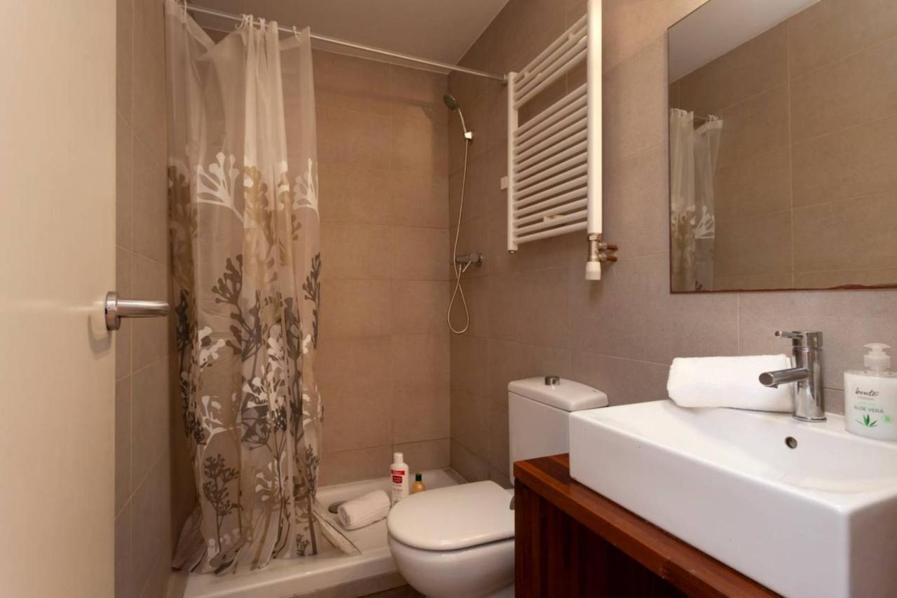 Apartment Centric 2 Bedroom With A Private Lovely Terrace Barcelona
