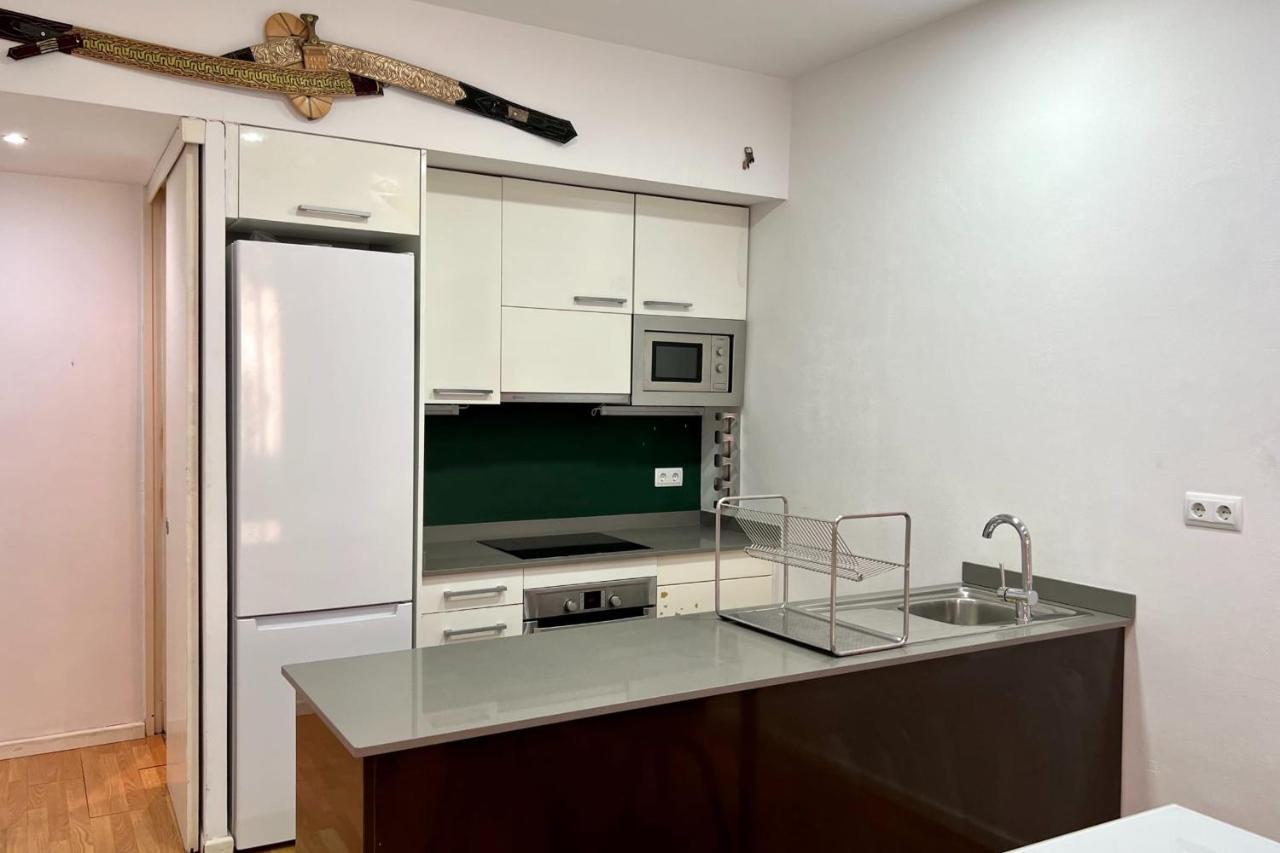 Centric 2 Bedroom With A Private Lovely Terrace