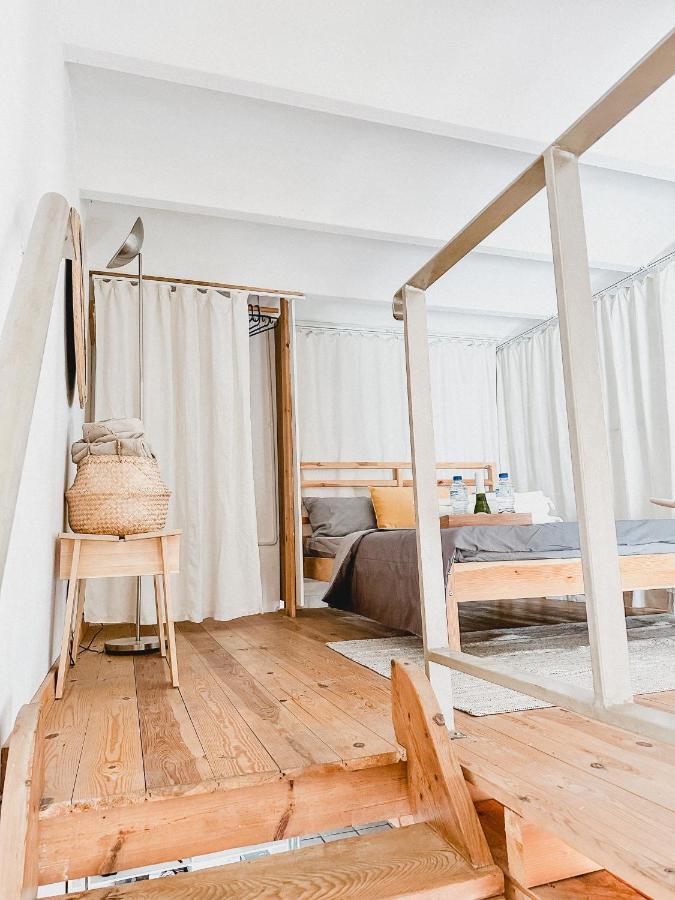 Privada, Casa Compartida Con Pareja Private Room, Shared House With A Couple *