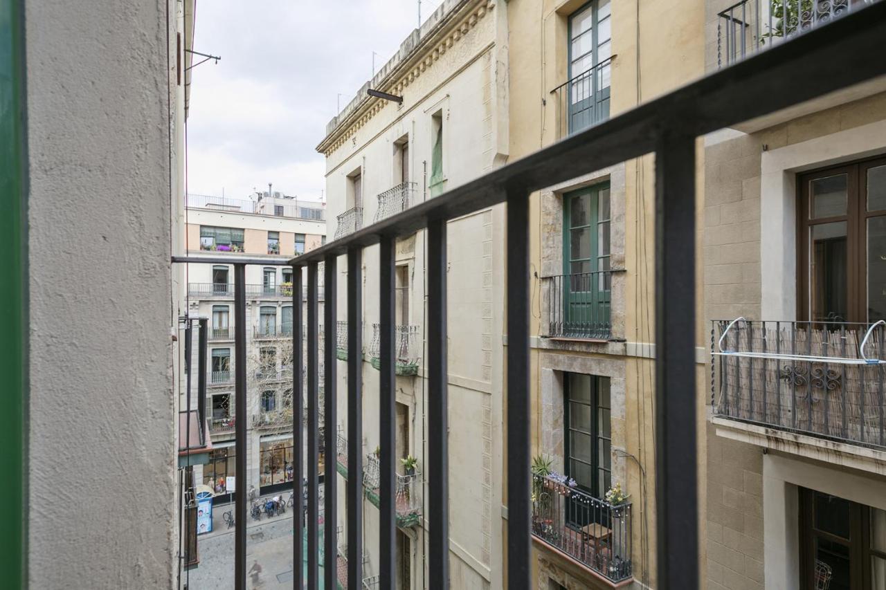 Inside Vidreria Barcelona