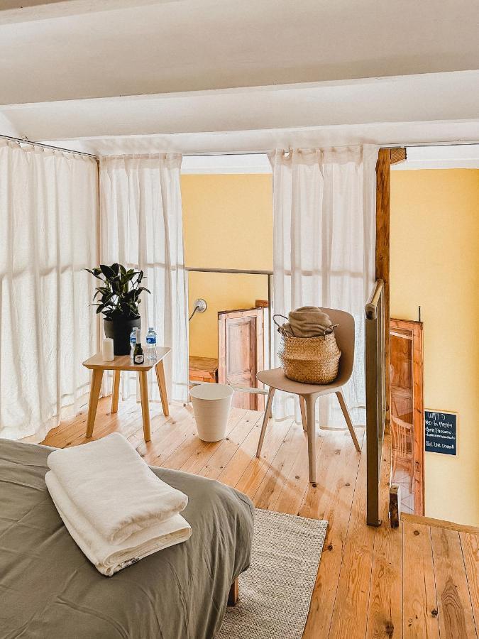Apartamento Privada, Casa Compartida Con Pareja Private Room, Shared House With A Couple Barcelona
