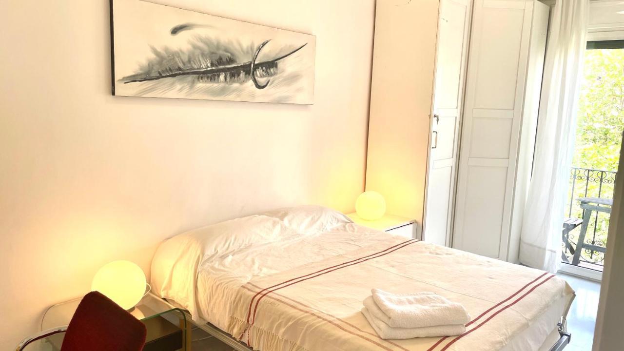 Enric Granados 17 Apartment