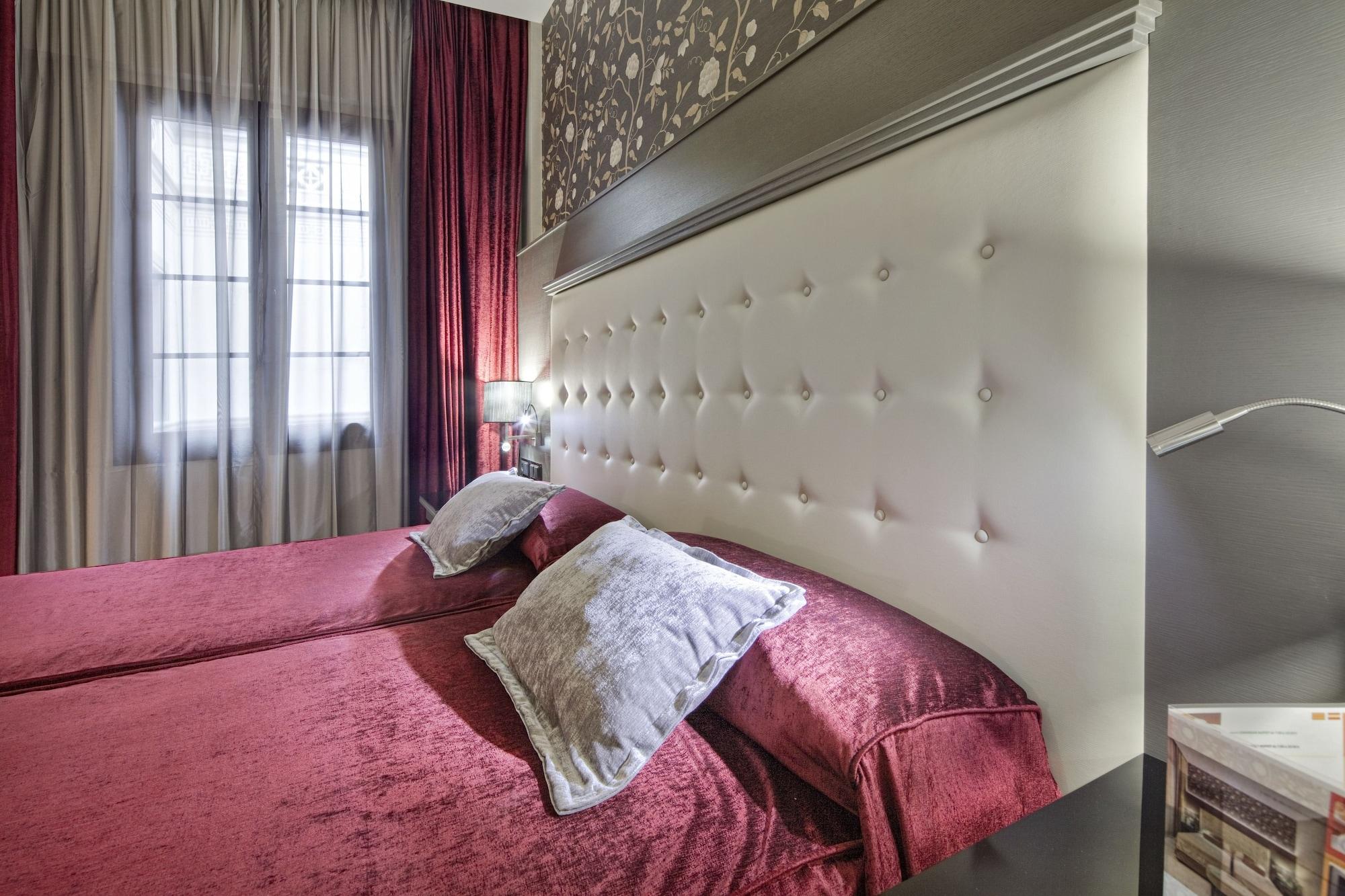 Ciutadella Hotel