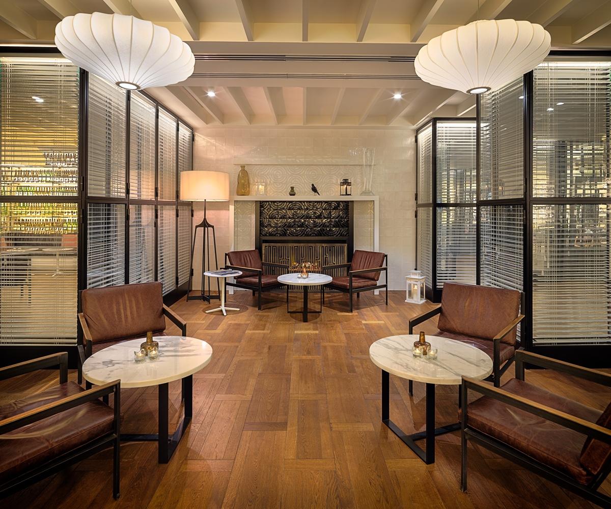 H10 Universitat Hotel