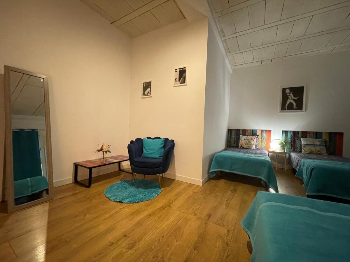 Rooms In Gothic Hostel Barcelona