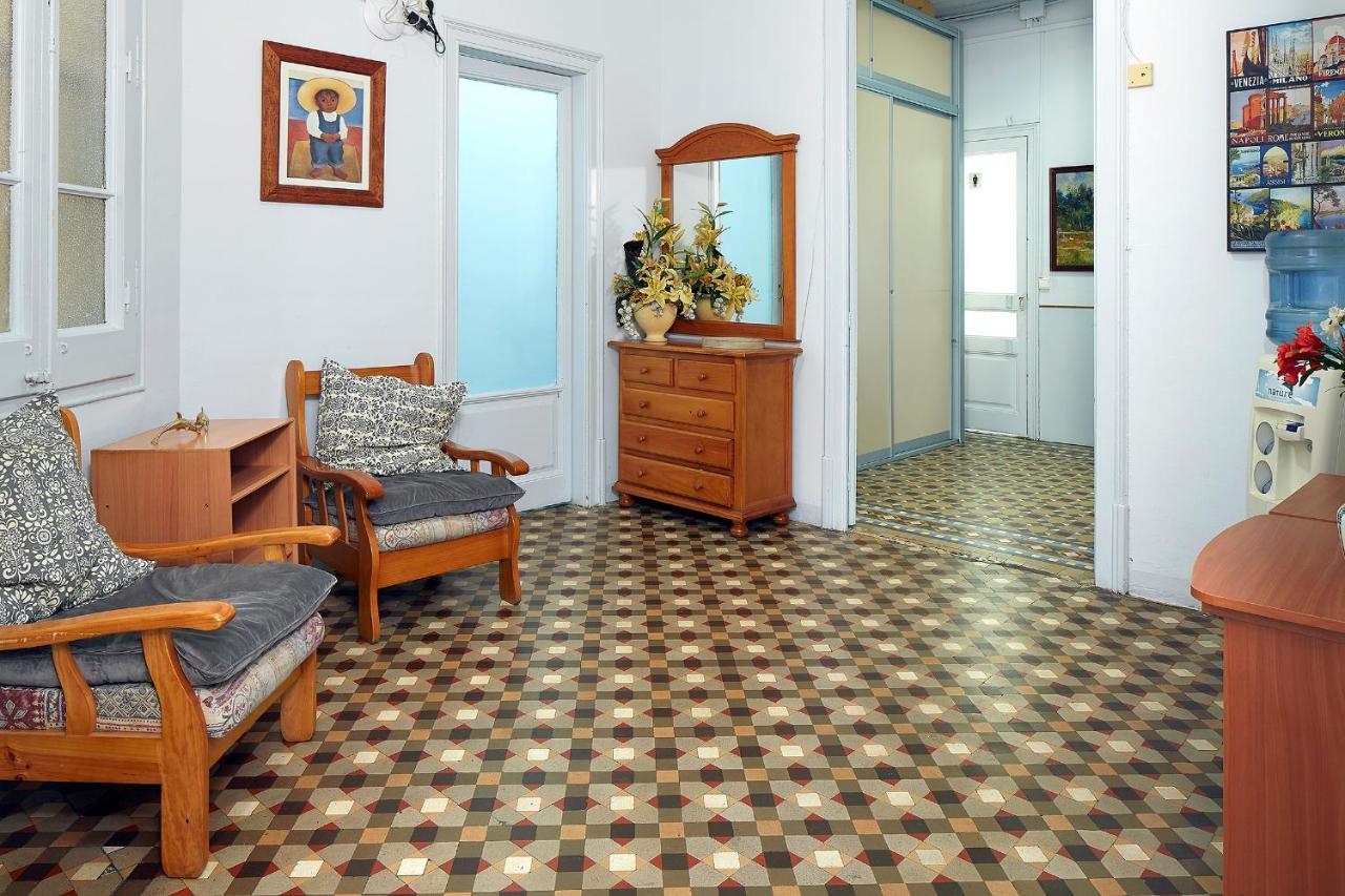Apartamento Estudiantes Balmes Barcelona