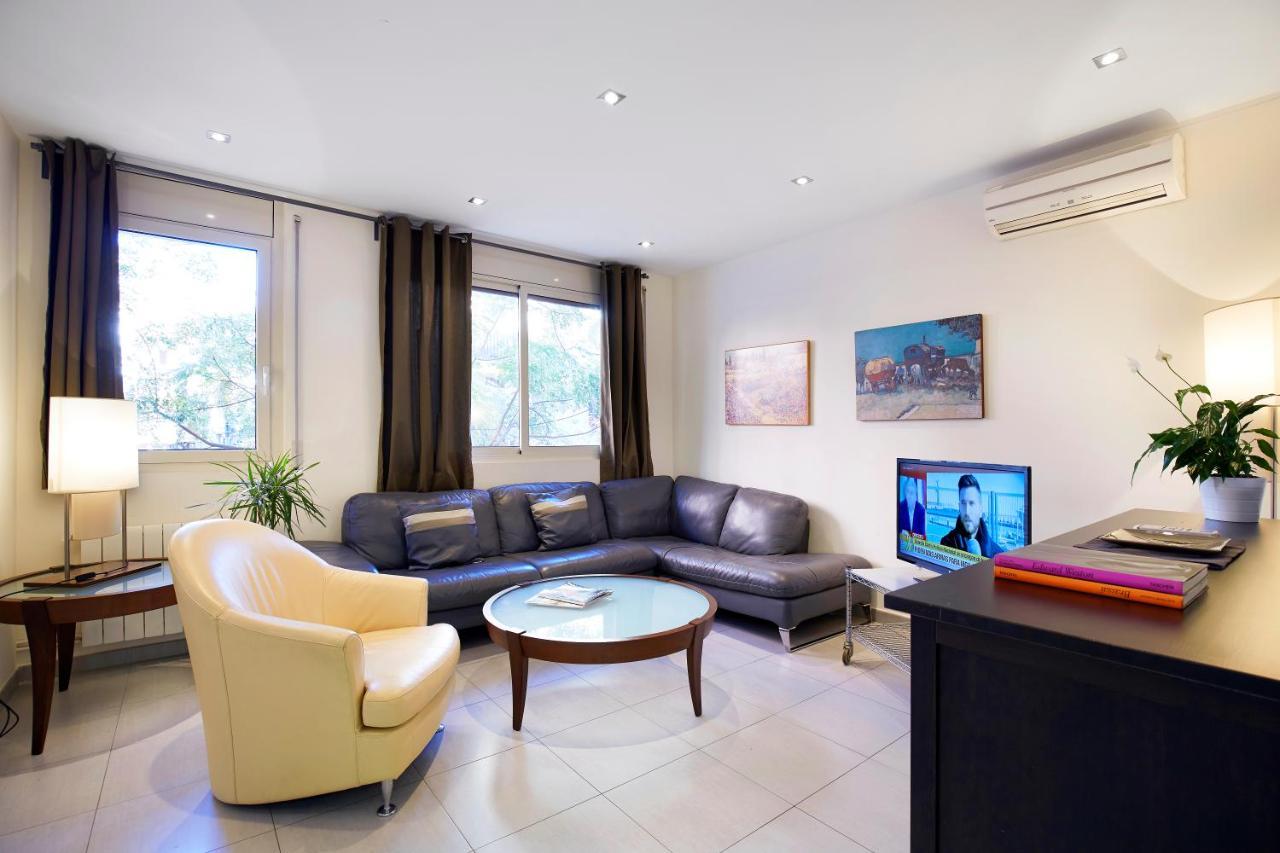 Calvet Apartment