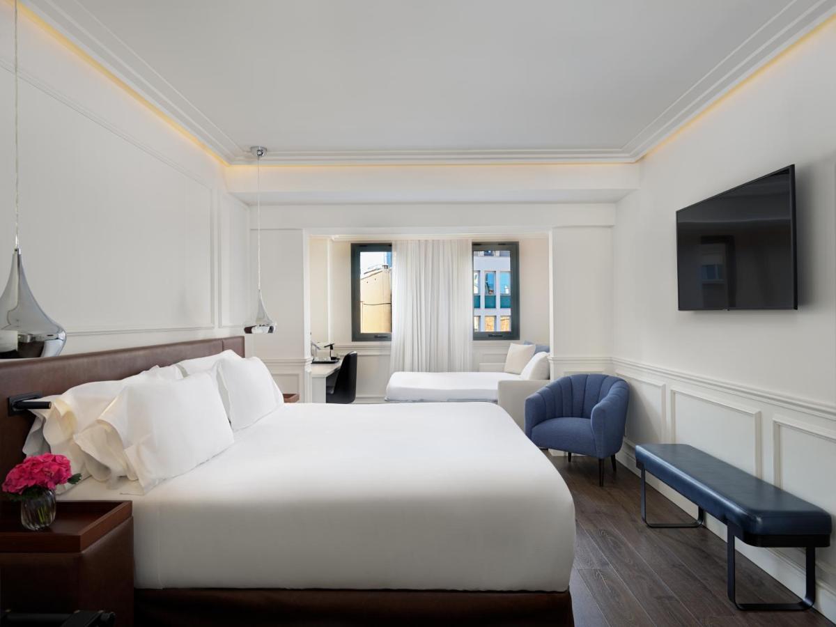 H10 Universitat Hotel