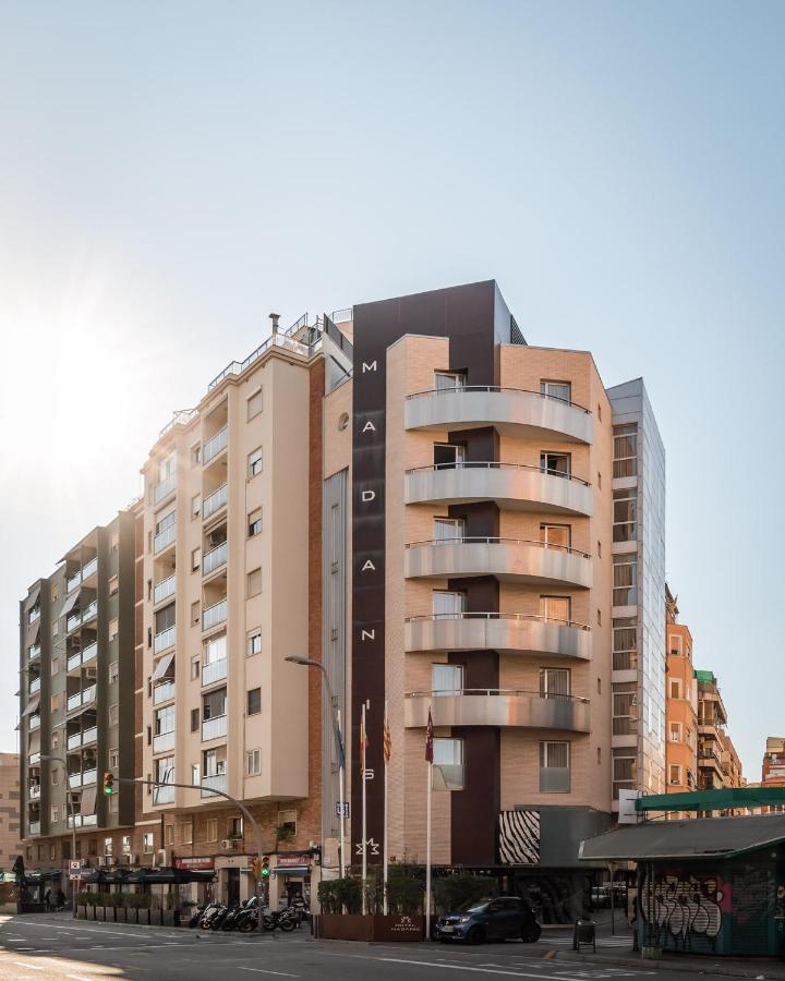 Madanis Hotel