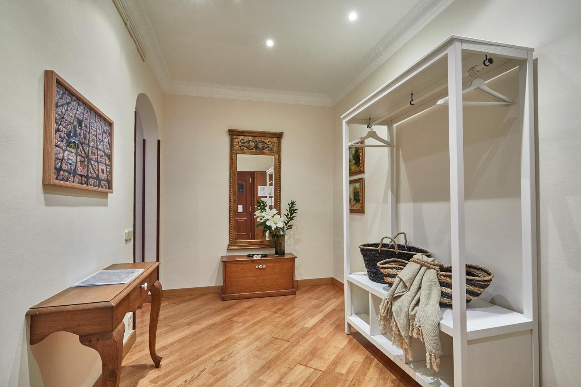 Apartment Bbarcelona Gaudi Avenue Flat *