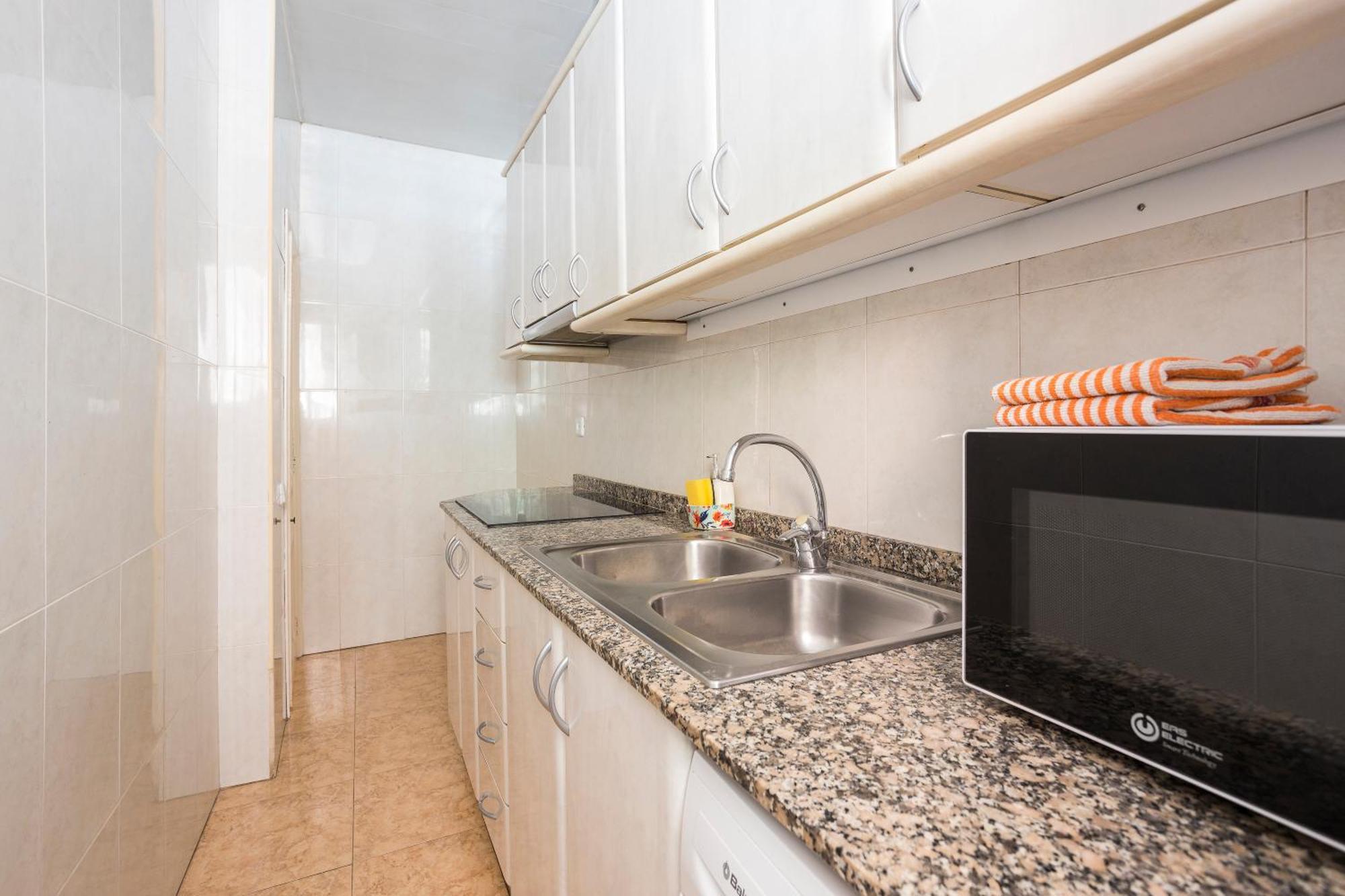 Apartaments Clot-sant Marti *