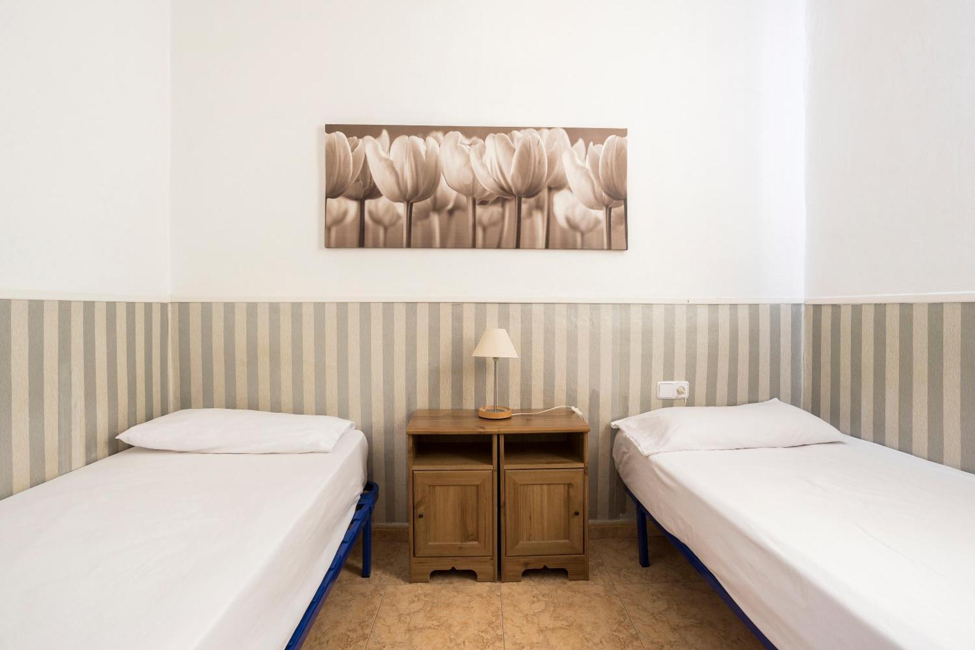 Apartaments Clot-sant Marti * Barcelona
