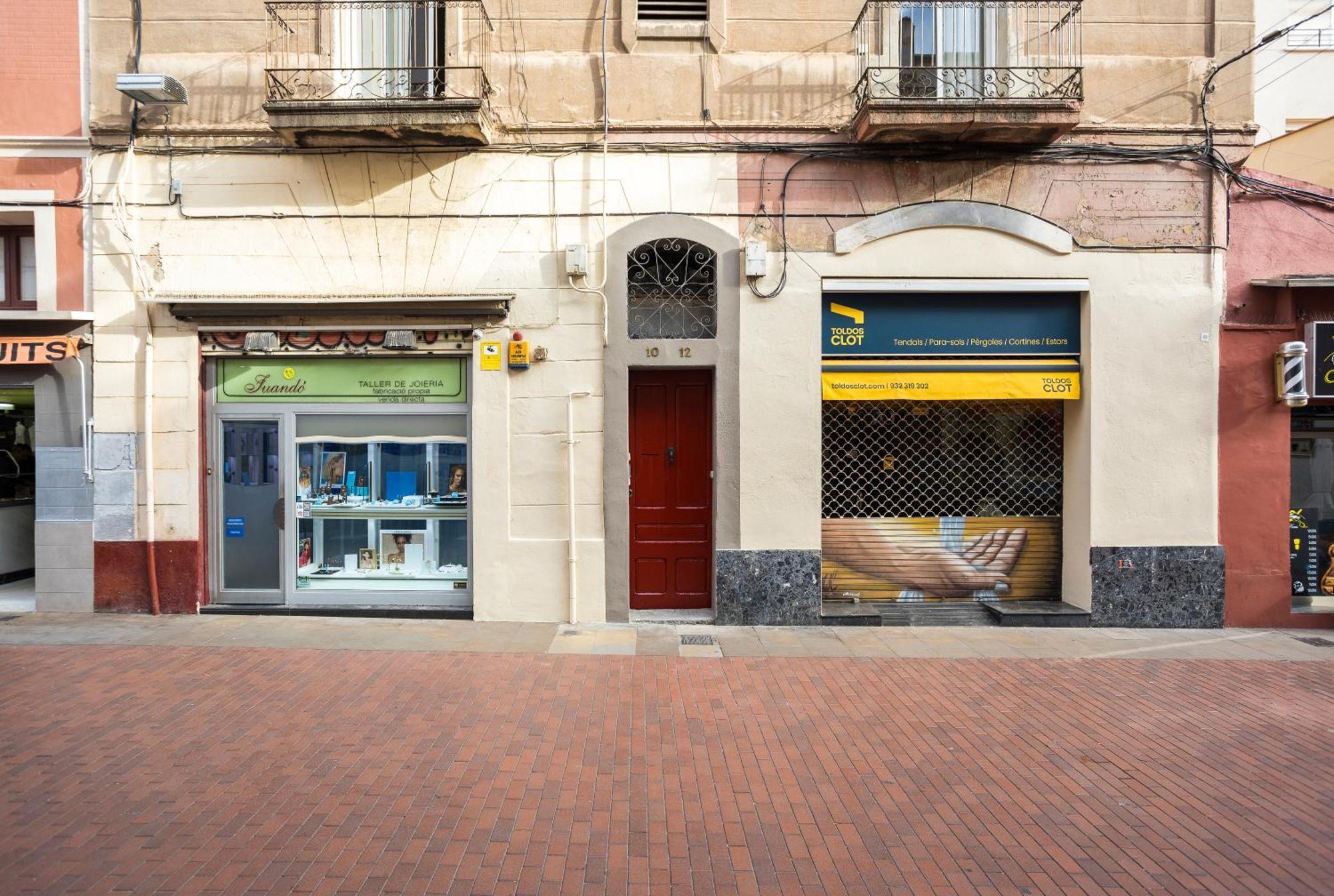 Apartaments Clot-sant Marti *