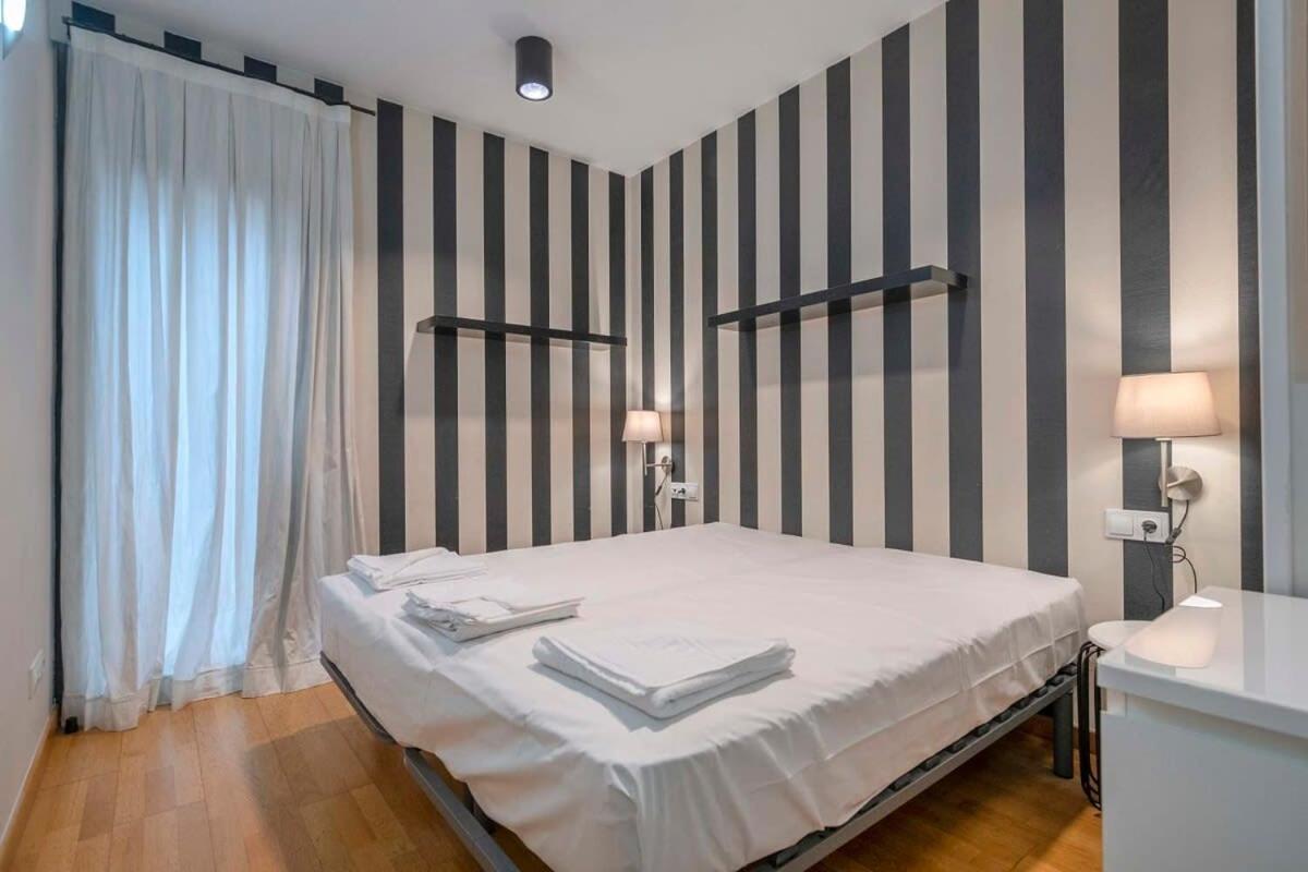 Apartamento 2 Bedroom Duplex With Balcony 4-3 Barcelona
