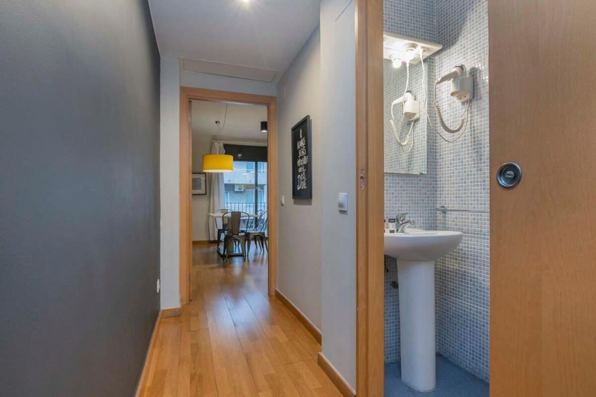 Apartamento 2 Bedroom Duplex With Balcony 4-3