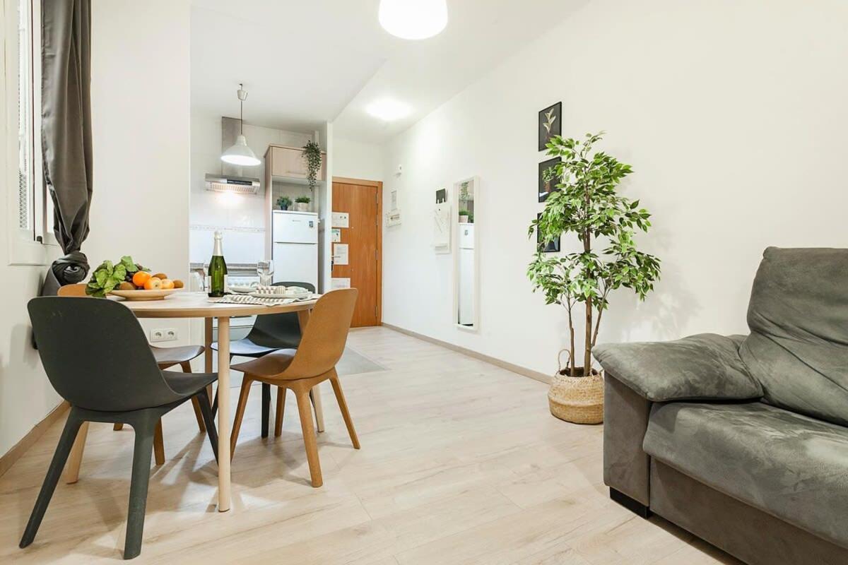 Comfortable 3bd In Poblenou Next To The Only For Families! Apartment *