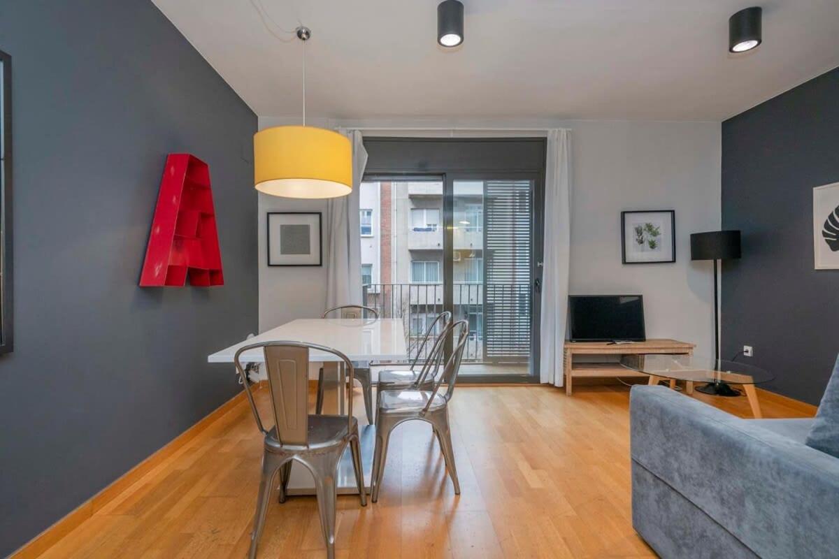 Apartamento 2 Bedroom Duplex With Balcony 4-3 Barcelona