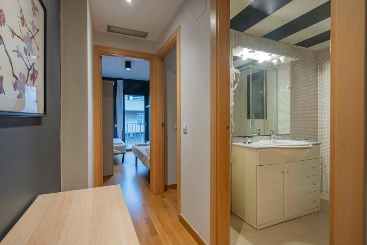2 Bedroom Duplex With Balcony 4-3